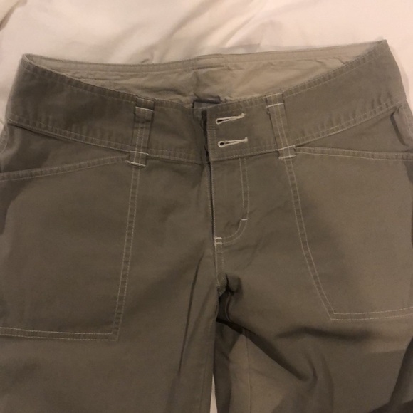 The North Face Green Khaki Flare Safari Pant - Picture 3 of 5